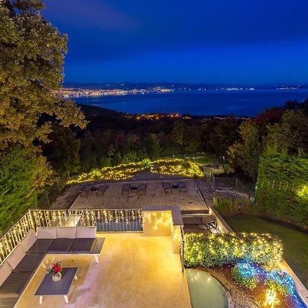 Villa Altavista - Seaview & Relax With Heated Pool & Minigolf Opatija Exteriör bild